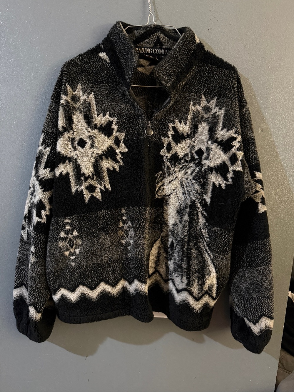 vintage 1990s black and grey sherpa fleece jacket